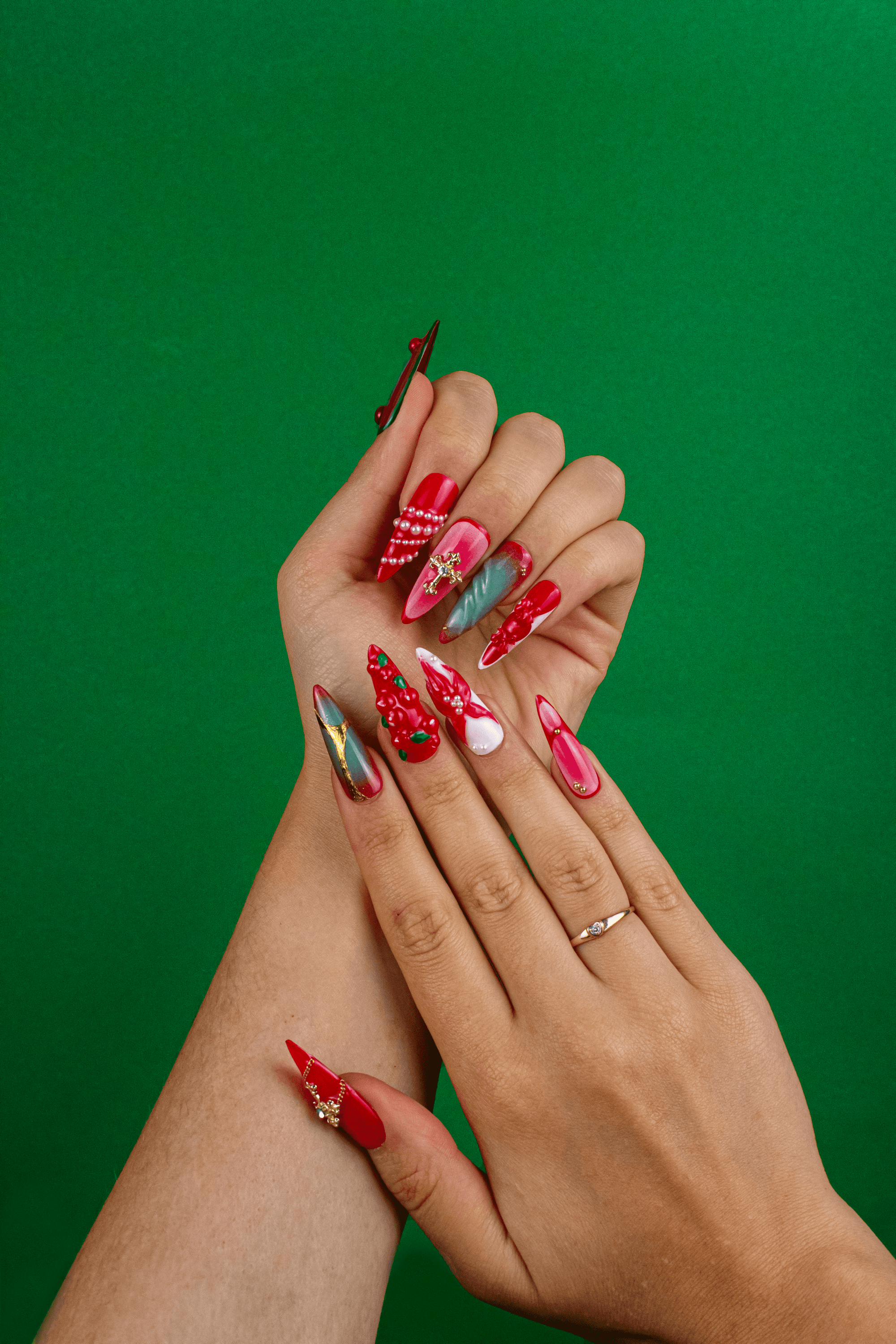 Red christmas press on nails Cardinal's Blessing with metallic gold and pearl details